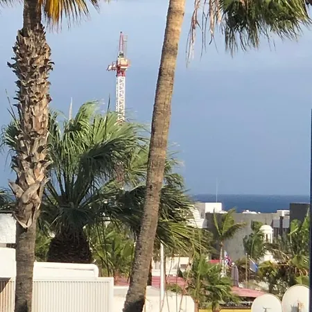 Olivin Puerto del Carmen (Lanzarote)